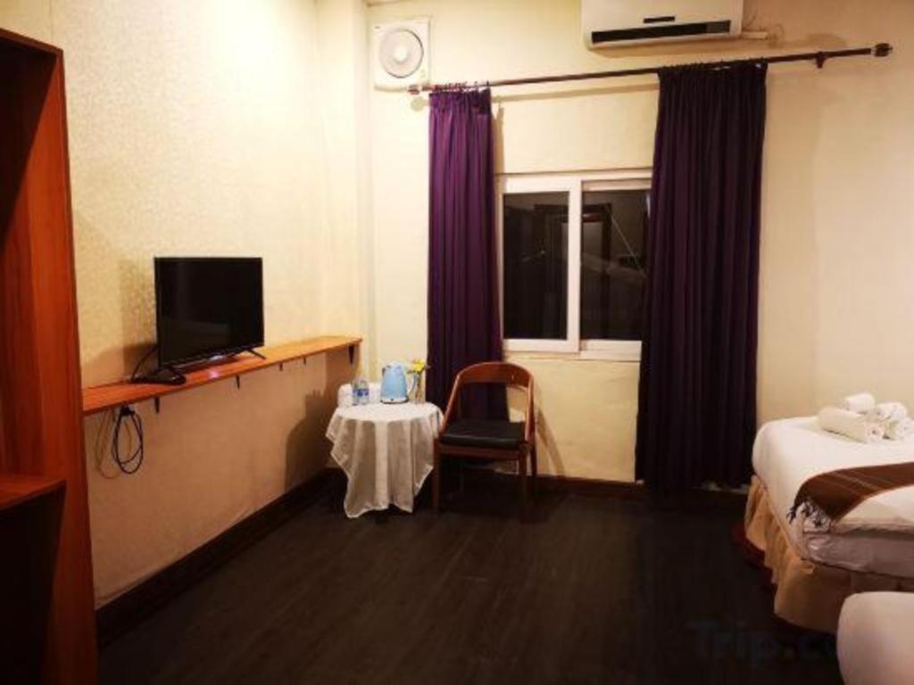 Phonethip Plaza Hotel เวียงจันทน์ ภายนอก รูปภาพ