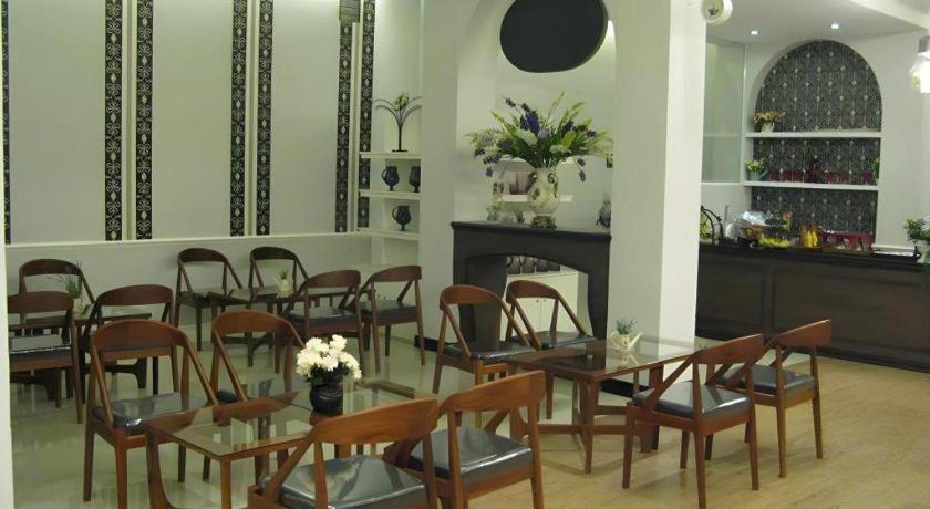 Phonethip Plaza Hotel เวียงจันทน์ ภายนอก รูปภาพ