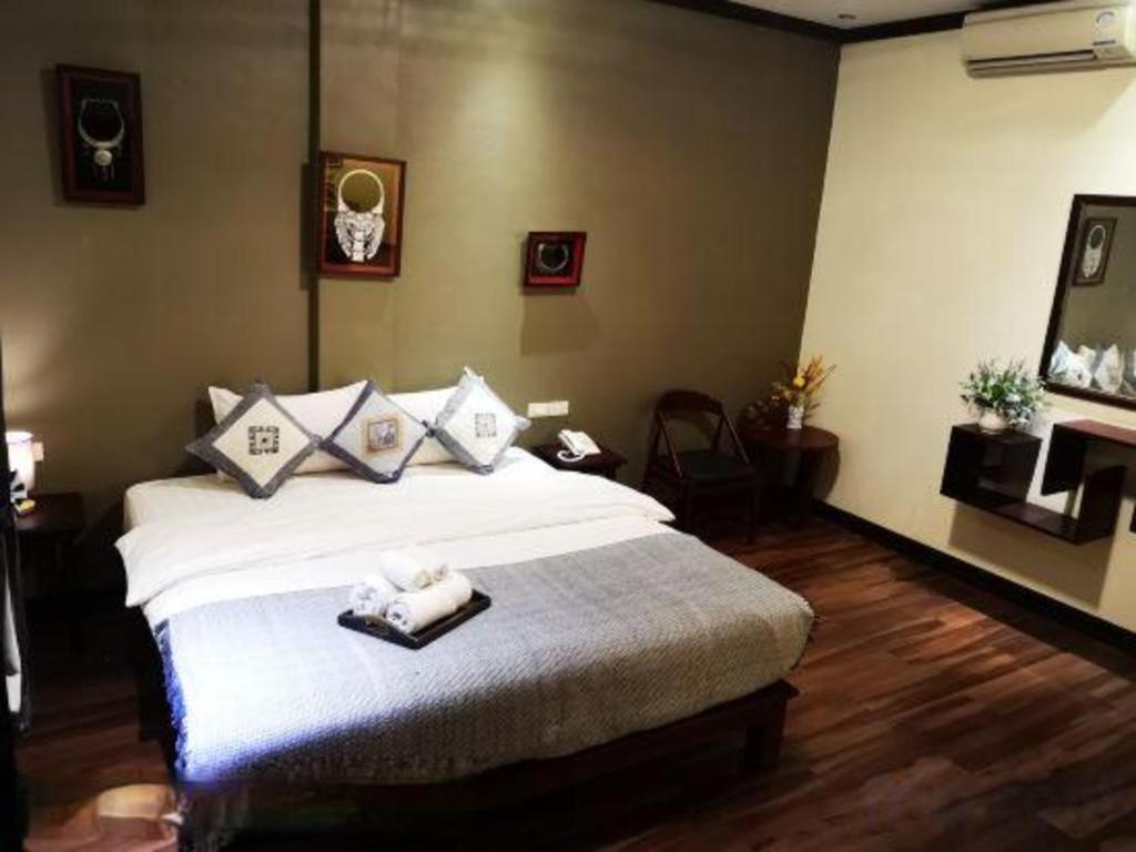 Phonethip Plaza Hotel เวียงจันทน์ ภายนอก รูปภาพ
